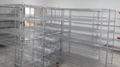 鍍鉻貨架尺寸定制，打造個(gè)性化倉儲解決方案